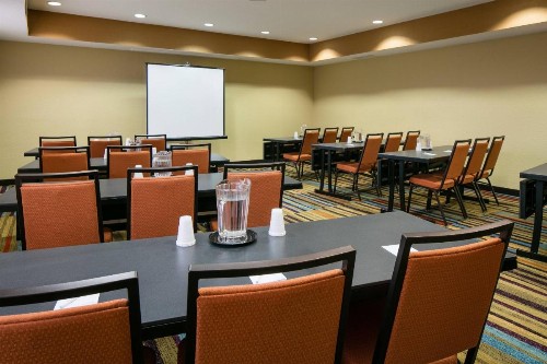 Fairfield Inn & Suites Kansas City Airport - image 32