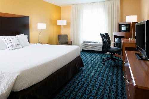 Fairfield Inn & Suites Kansas City Airport - image 41