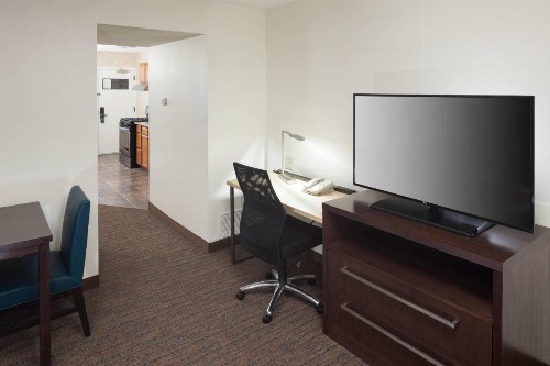 Residence Inn Kansas City Country Club Plaza - image 13