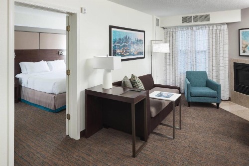 Residence Inn Kansas City Country Club Plaza - image 17