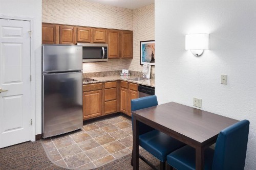 Residence Inn Kansas City Country Club Plaza - image 27
