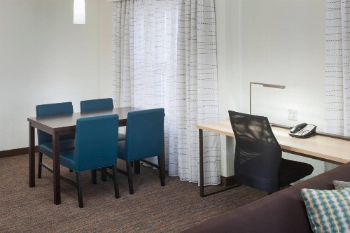Residence Inn Kansas City Country Club Plaza - image 30