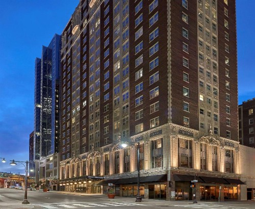 Hotel Phillips Kansas City Curio Collection By Hilton - image 2