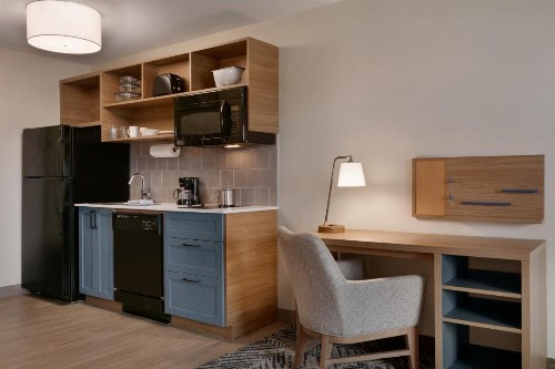 Candlewood Suites Kansas City Northeast an IHG Hotel - image 16