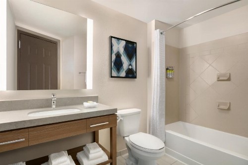 Candlewood Suites Kansas City Northeast an IHG Hotel - image 30