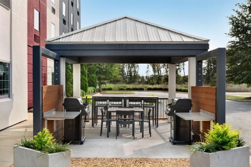 Candlewood Suites Kansas City Northeast an IHG Hotel - image 32