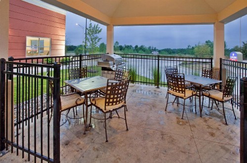 Candlewood Suites Kansas City Northeast an IHG Hotel - image 42