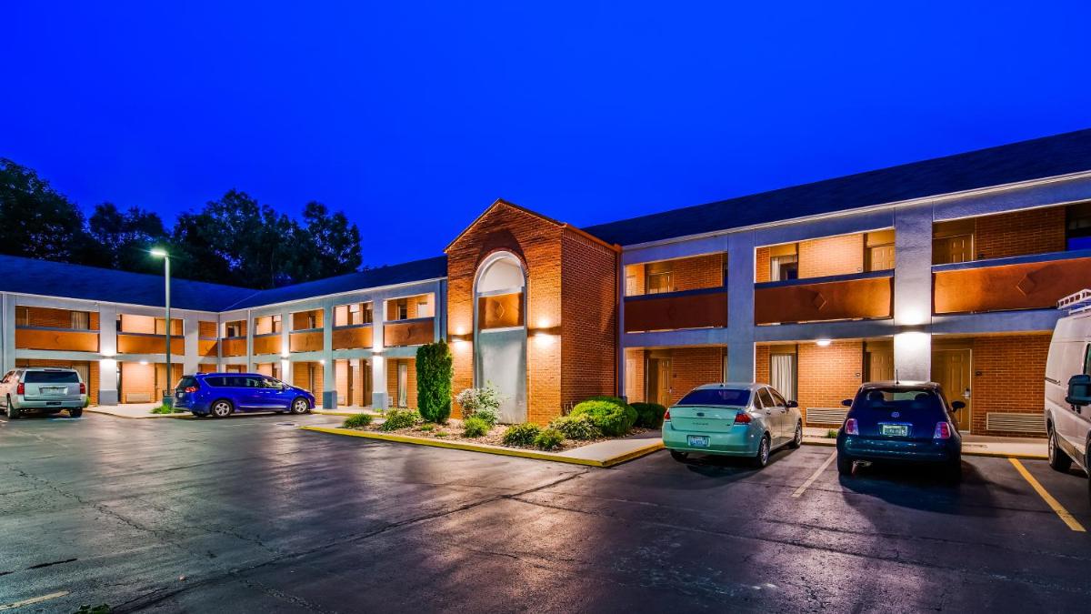 Best Western Country Inn - North - image 3