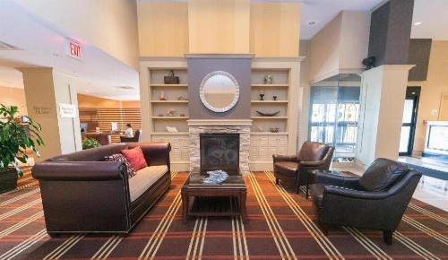 Adams Mark Hotel And Conference Center - image 20