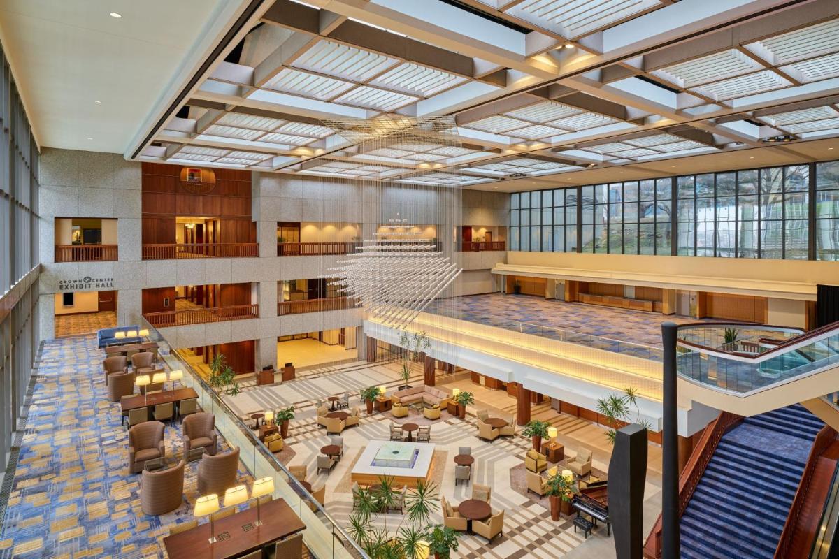 Sheraton Kansas City Hotel at Crown Center - main image