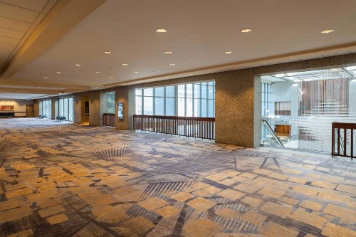 Sheraton Kansas City Hotel at Crown Center - image 41