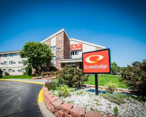 Econo Lodge Kansas City Downtown North - image 2