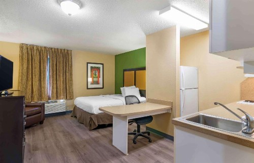 Extended Stay America Suites - Kansas City - Airport - image 24