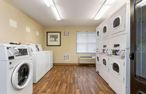 Extended Stay America Suites - Kansas City - Airport - image 38