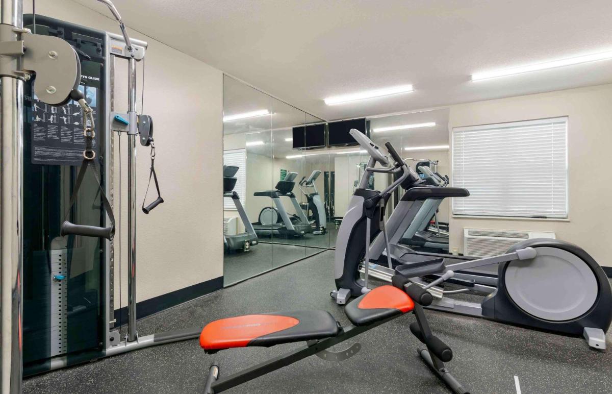 Extended Stay America Suites - Kansas City - Airport - image 4