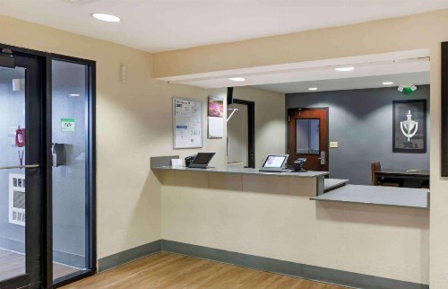 Extended Stay America Suites - Kansas City - Airport - image 40
