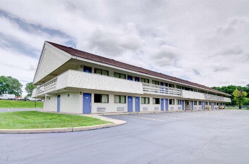 Motel 6-Kansas City MO - image 20