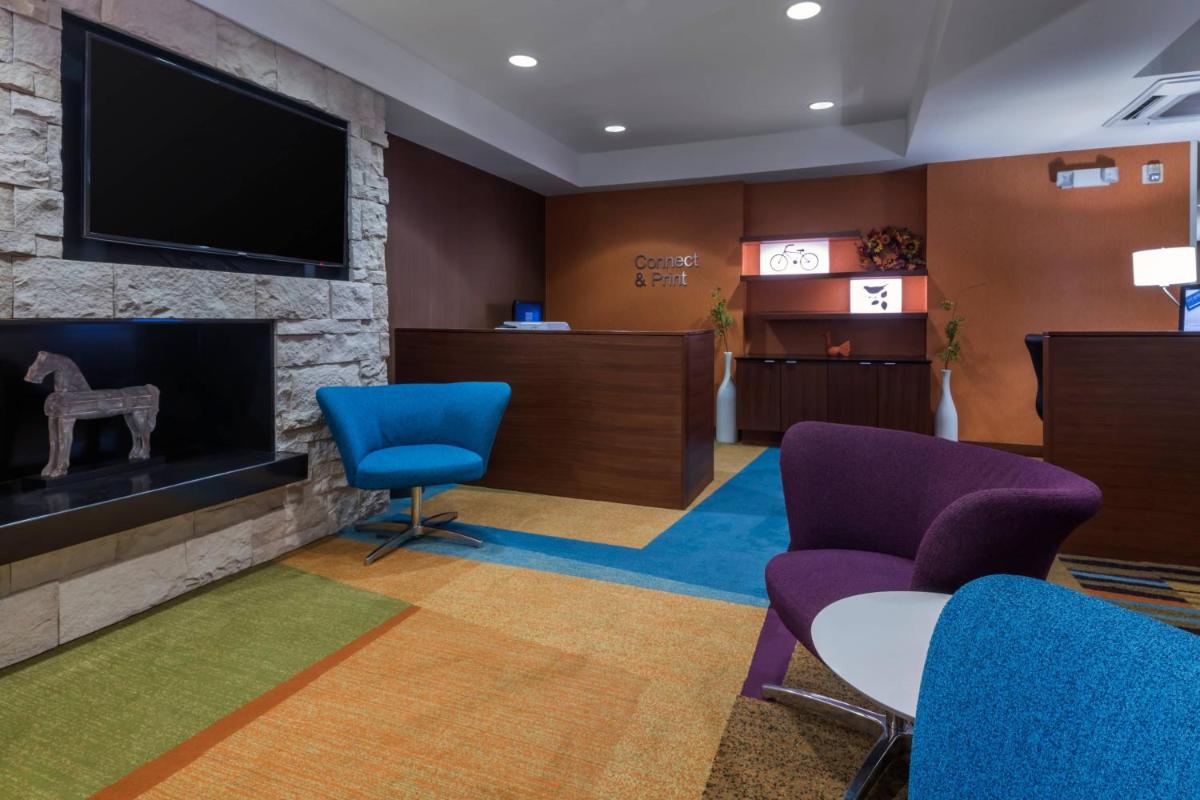 Fairfield Inn Kansas City Downtown/Union Hill - image 2