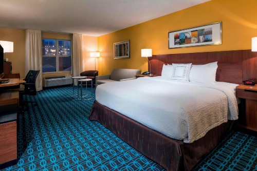 Fairfield Inn Kansas City Downtown/Union Hill - image 8
