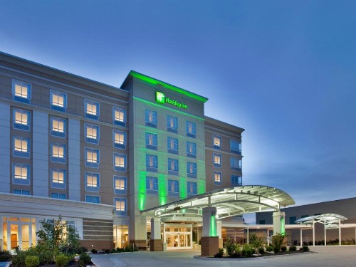 Holiday Inn Kansas City Airport an IHG Hotel - image 34