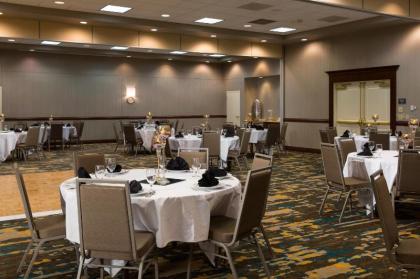 Residence Inn Kansas City Airport - image 10