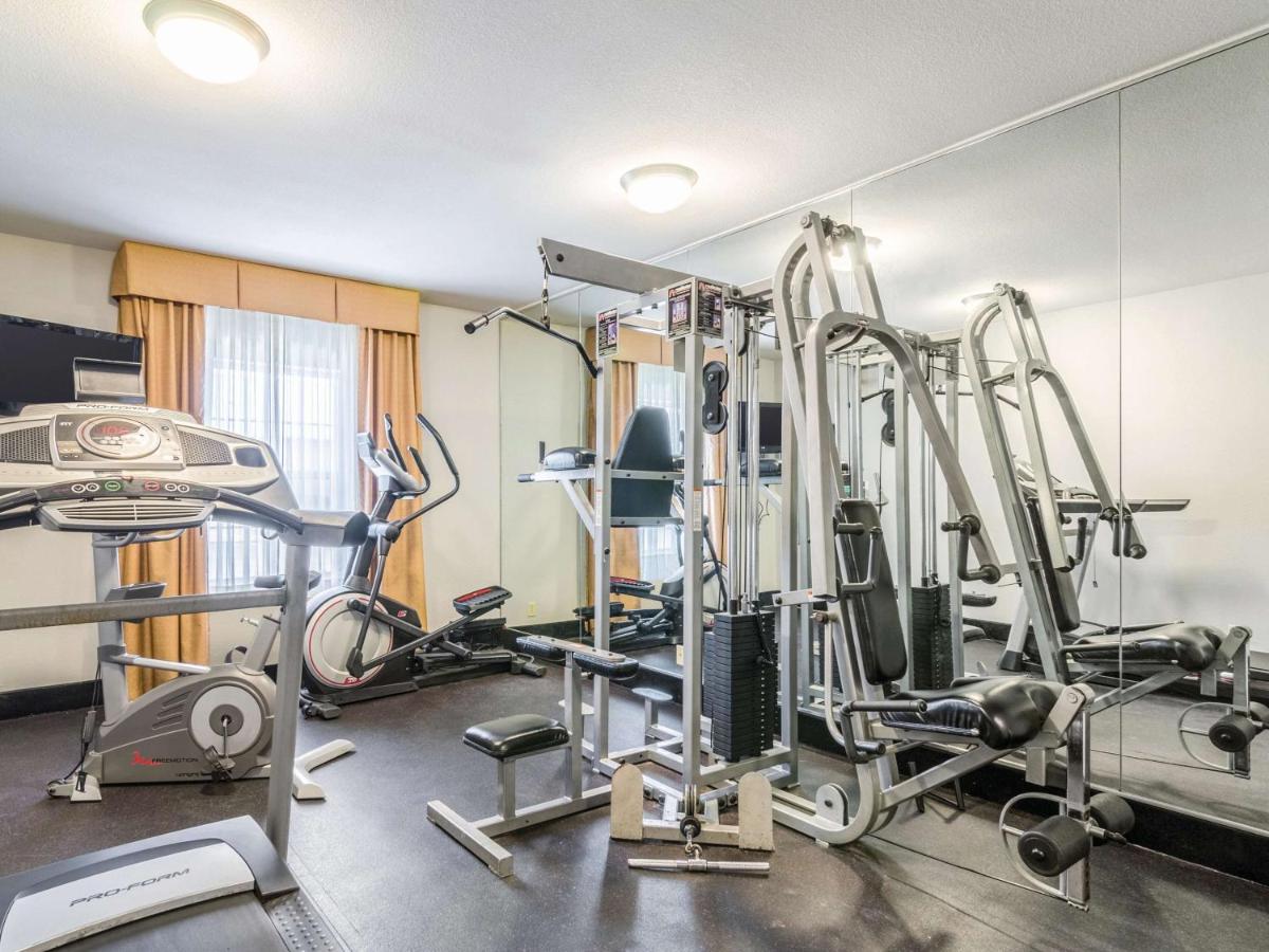 La Quinta by Wyndham Kansas City Airport - image 7