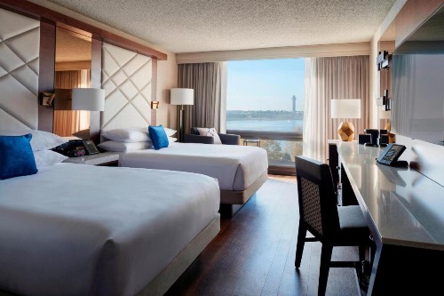 Kansas City Airport Marriott - image 40