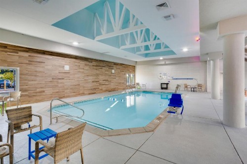 SureStay Plus Hotel by Best Western Kansas City Airport - image 13