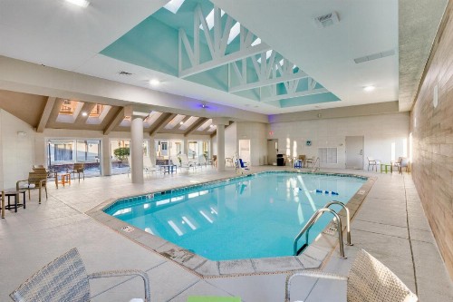 SureStay Plus Hotel by Best Western Kansas City Airport - image 17