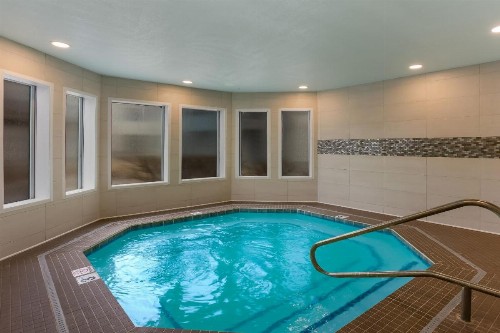 SureStay Plus Hotel by Best Western Kansas City Airport - image 27