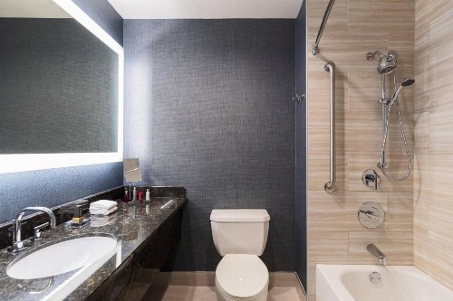 Kansas City Marriott Downtown - image 35
