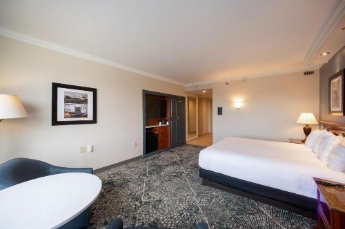 Harrah's North Kansas City Hotel & Casino - image 37