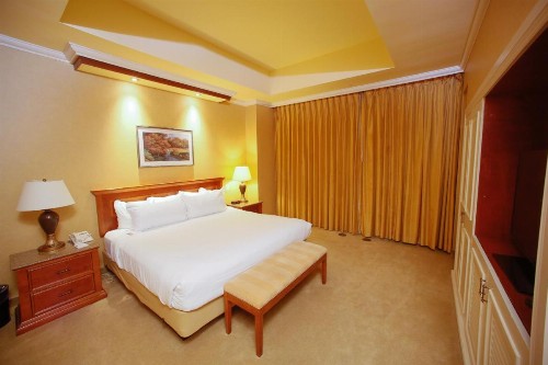 Harrah's North Kansas City Hotel & Casino - image 8