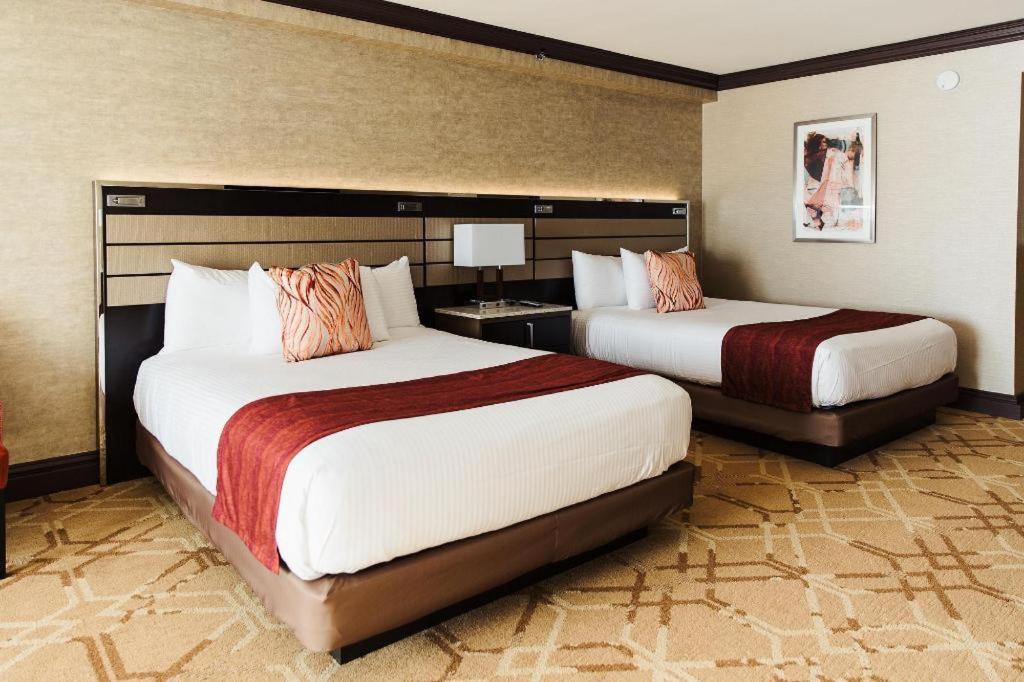 Ameristar Casino Hotel Kansas City - image 4