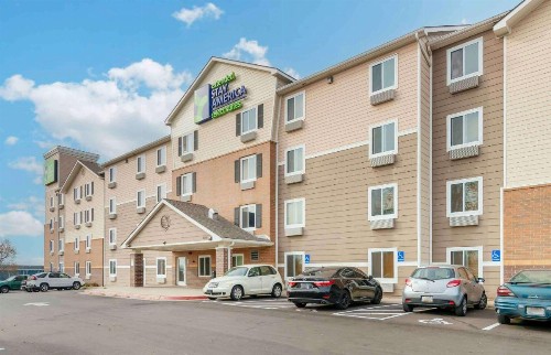 WoodSpring Suites Kansas City Stadium - image 3