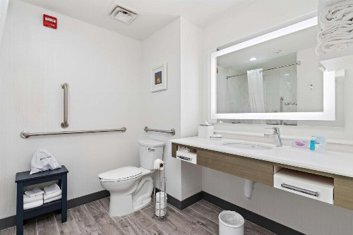 Hampton Inn Kansas City - Downtown Financial District - image 35