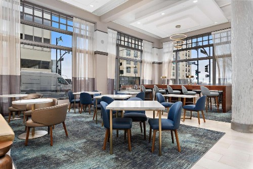 Hampton Inn Kansas City - Downtown Financial District - image 36