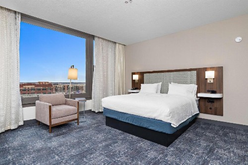 Hampton Inn Kansas City - Downtown Financial District - image 39