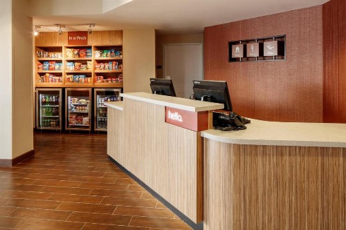 TownePlace Suites by Marriott Kansas City Airport - image 21