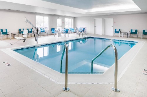 TownePlace Suites by Marriott Kansas City Airport - image 23