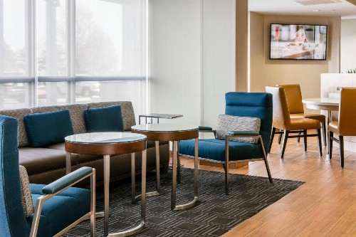 TownePlace Suites by Marriott Kansas City Airport - image 27