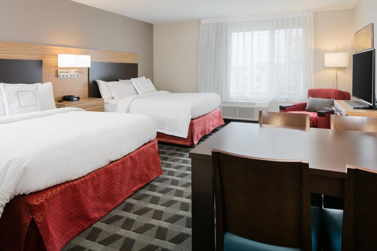 TownePlace Suites by Marriott Kansas City Airport - image 7