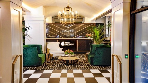 Hotel Indigo - Kansas City Downtown an IHG Hotel