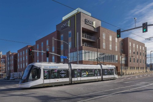 Home2 Suites Kansas City Downtown - image 3