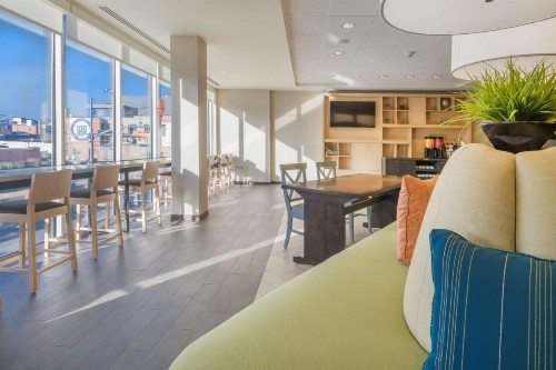 Home2 Suites Kansas City Downtown - image 5