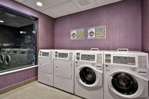 Home2 Suites by Hilton KCI Airport - image 12