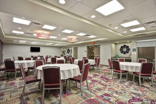 Home2 Suites by Hilton KCI Airport - image 17