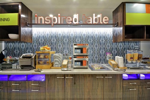 Home2 Suites by Hilton KCI Airport - image 20