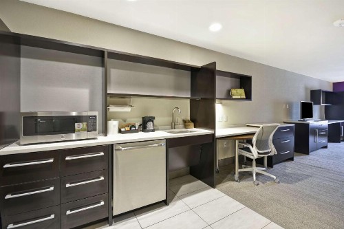 Home2 Suites by Hilton KCI Airport - image 33
