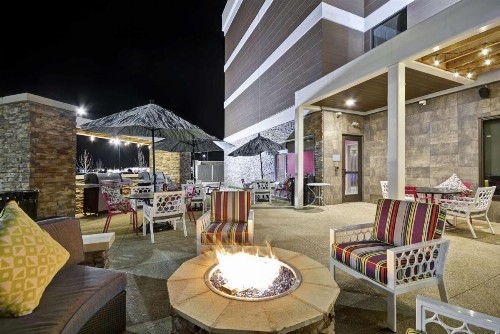 Home2 Suites by Hilton KCI Airport - image 5